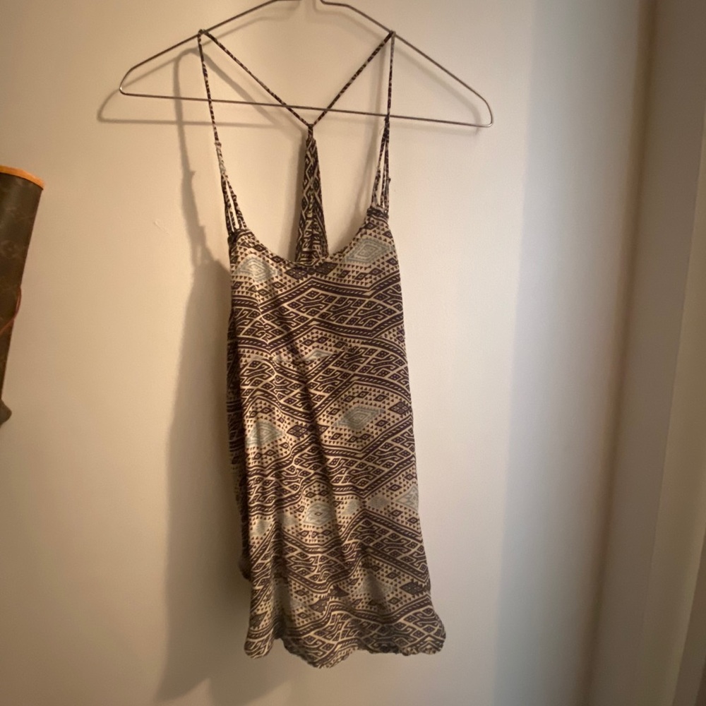 LIKE NEW // Acacia Silk Thai Capri tank